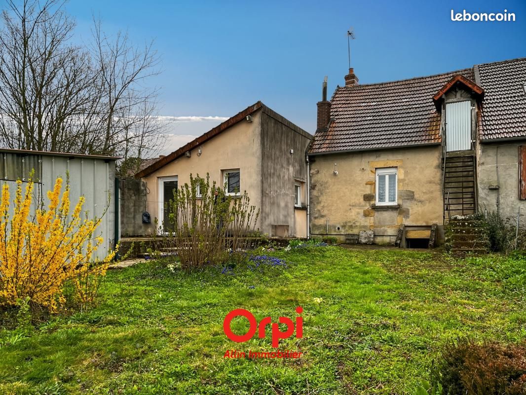 Maison 3 pièces 68 m² · à Montmarault · 68 m² · 72 000 €