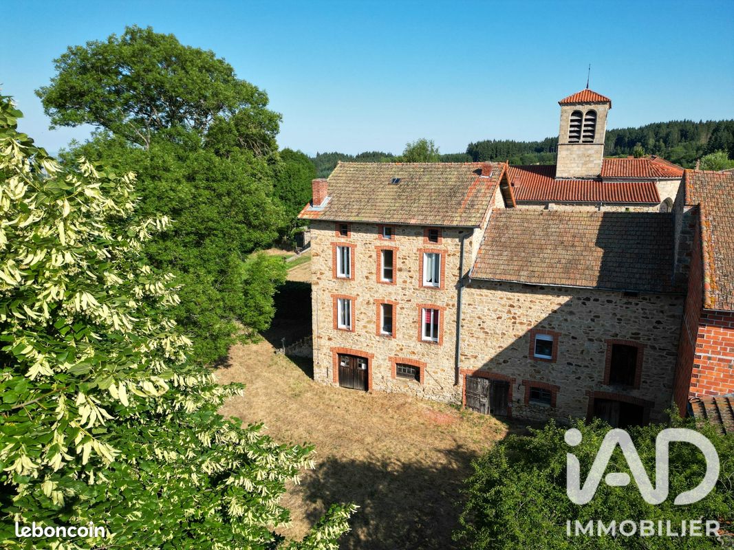 Maison 4 pièces 106 m² · à Chassignolles · 106 m² · 154 000 €