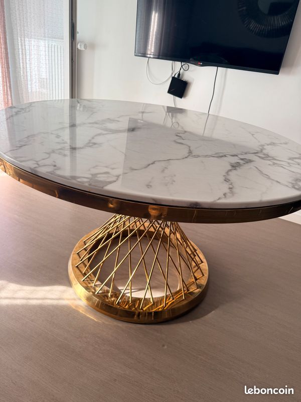 Table marbre (image 1)