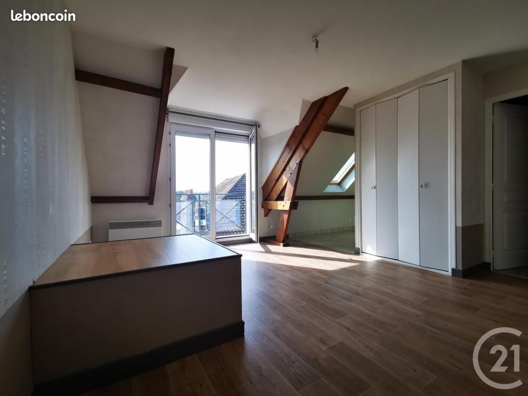Appartement 1 pièce 24 m² · à Limay · 24 m² · 496 €