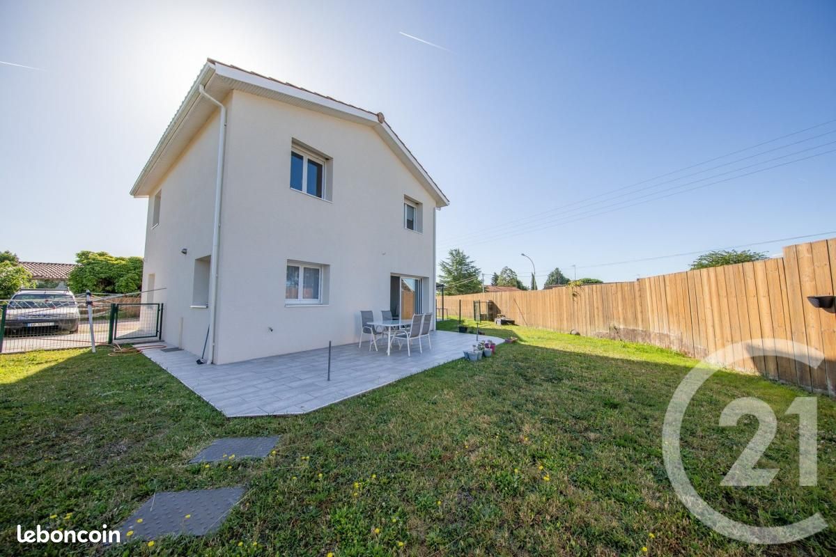 Maison 6 pièces 108 m² · à Saint-Médard-en-Jalles · 108 m² · 396 000 €