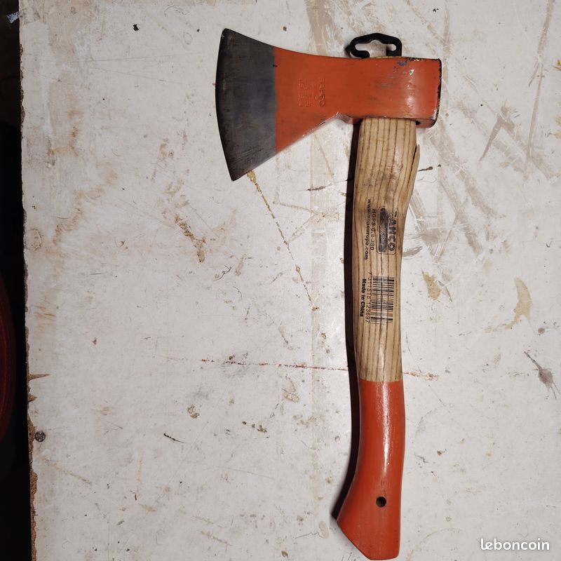 Hâchette manche courbé en frêne Bahco (image 1)