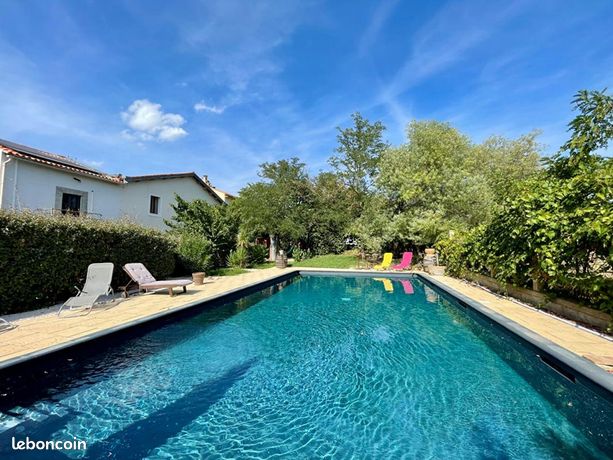 Maison 12 pièces 350 m²