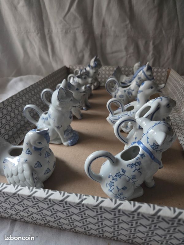 Petits pichets à lait/crème en porcelaine (image 2)