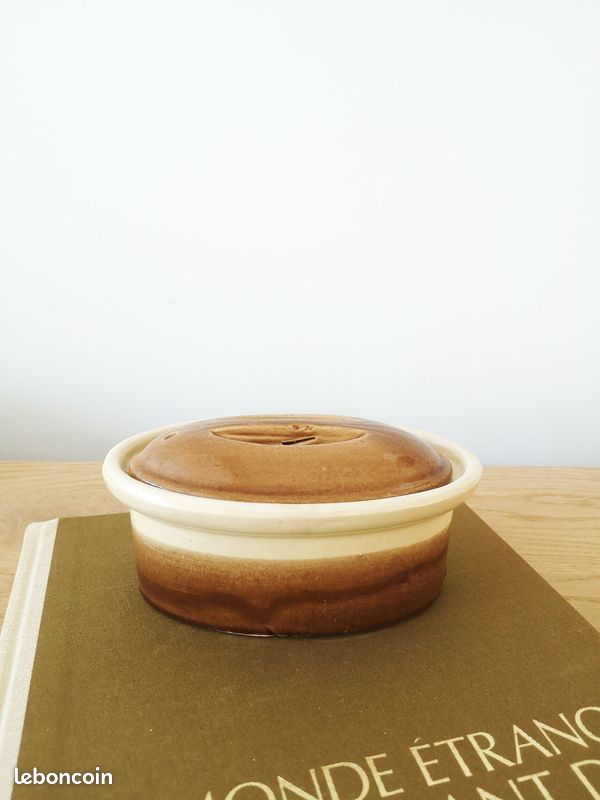 Petit pot à terrine ou beurrier vintage en parfait état champêtre campagne (image 1)