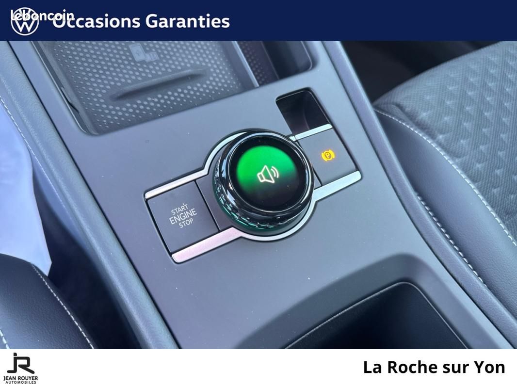 Volkswagen T-Roc 1.5 eTSI EVO2 Hybrid 150 ch DSG7 R-Line (image 25)