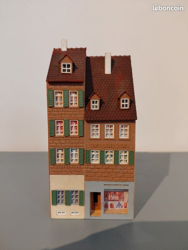 Maquette immeuble de ville ho (image 1)