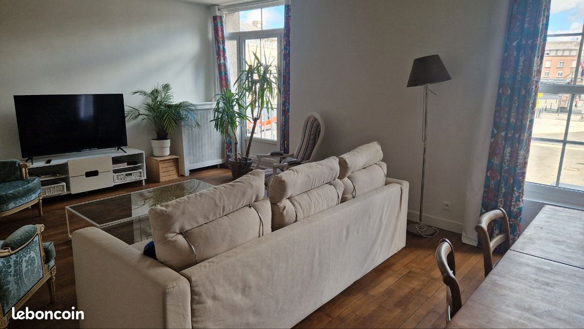 Appartement 4 pièces 130 m² · à Abbeville · 130 m² · 1 600 €/mois