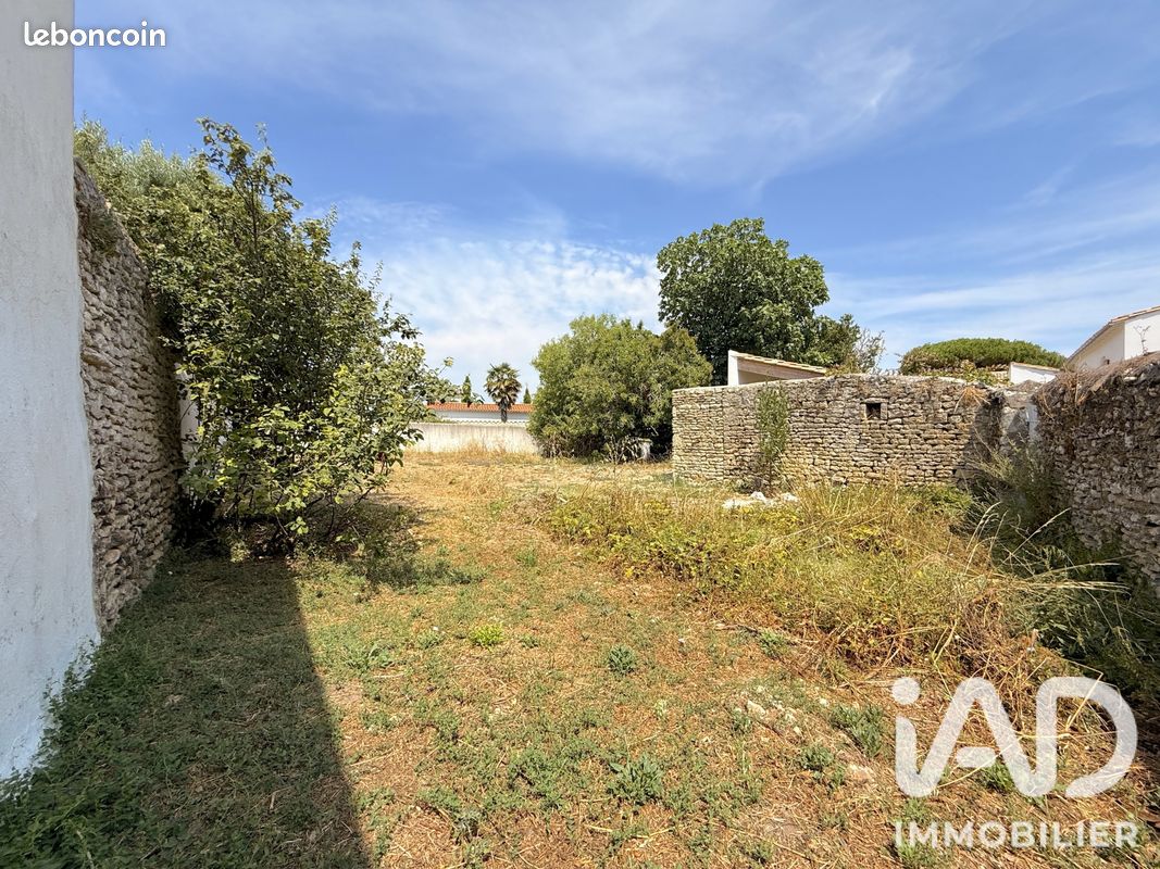Terrain 572 m² · à Loix · 572 m² · 400 000 €