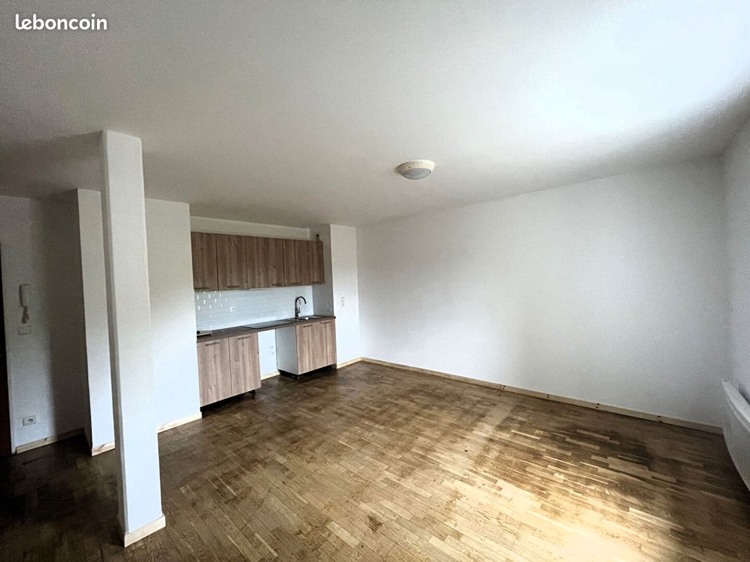 Appartement 3 pièces 54 m² · à Auvers-Saint-Georges · 54 m² · 123 000 €