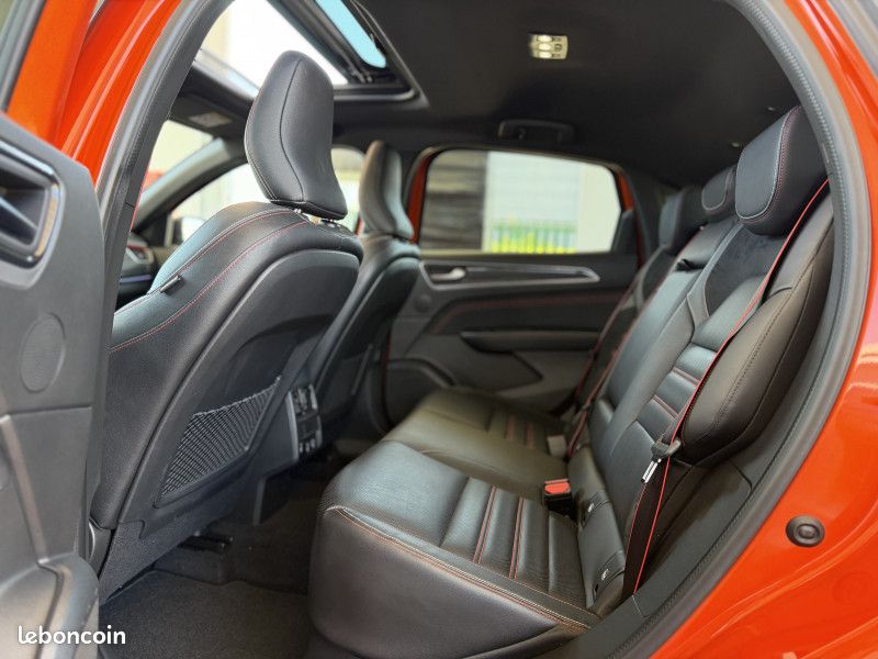 Renault ARKANA 1.3 TCE MILD HYBRID 160CH RS LINE EDC -22 (image 8)
