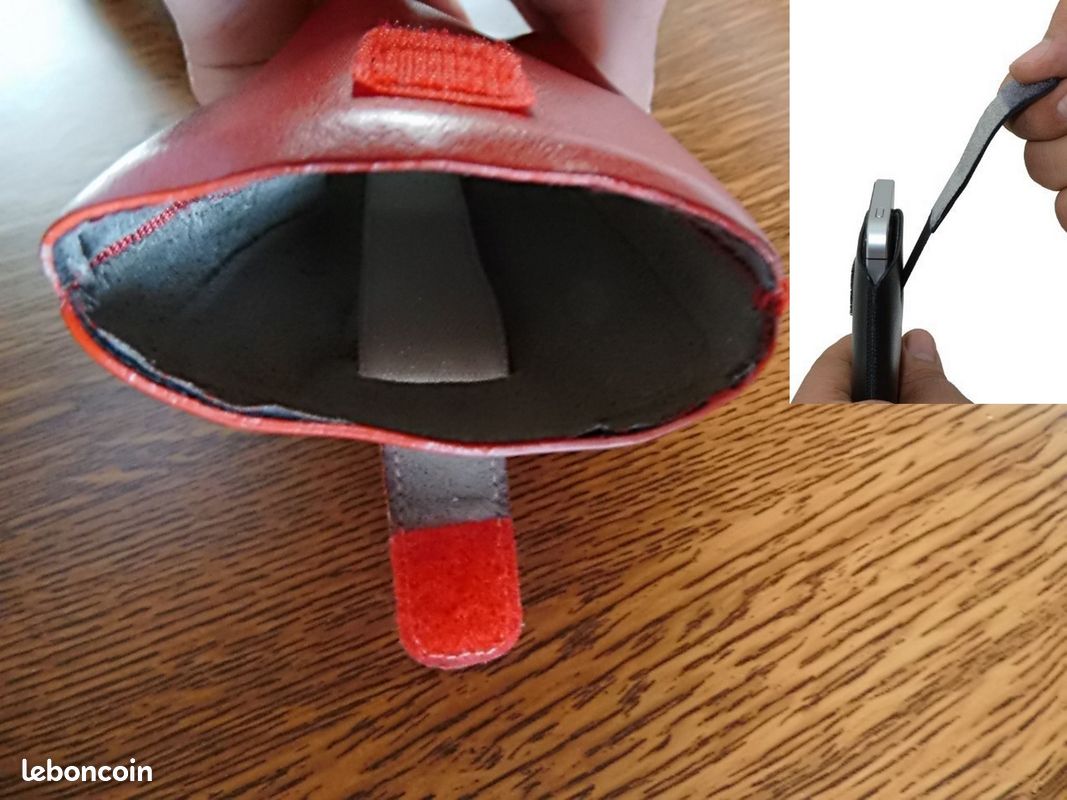 Étui CUIR FAVORY pour smartphone 15 cm x 7,5 cm rouge (image 1)