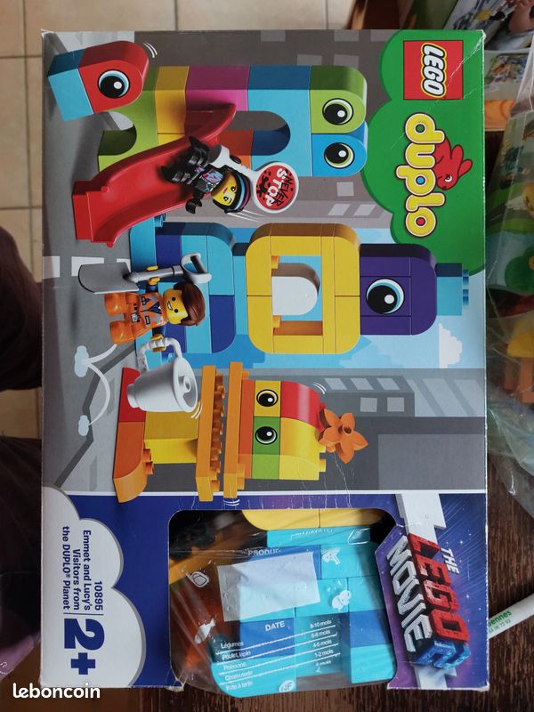 Lucy Visitors Duplo Emmet And Lucy Lego 10895 Lego Movie Duplo Set