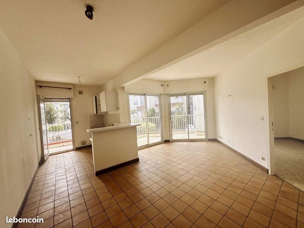 Appartement 2 pièces 44 m² · à Saint-Paul · 44 m² · 270 400 €