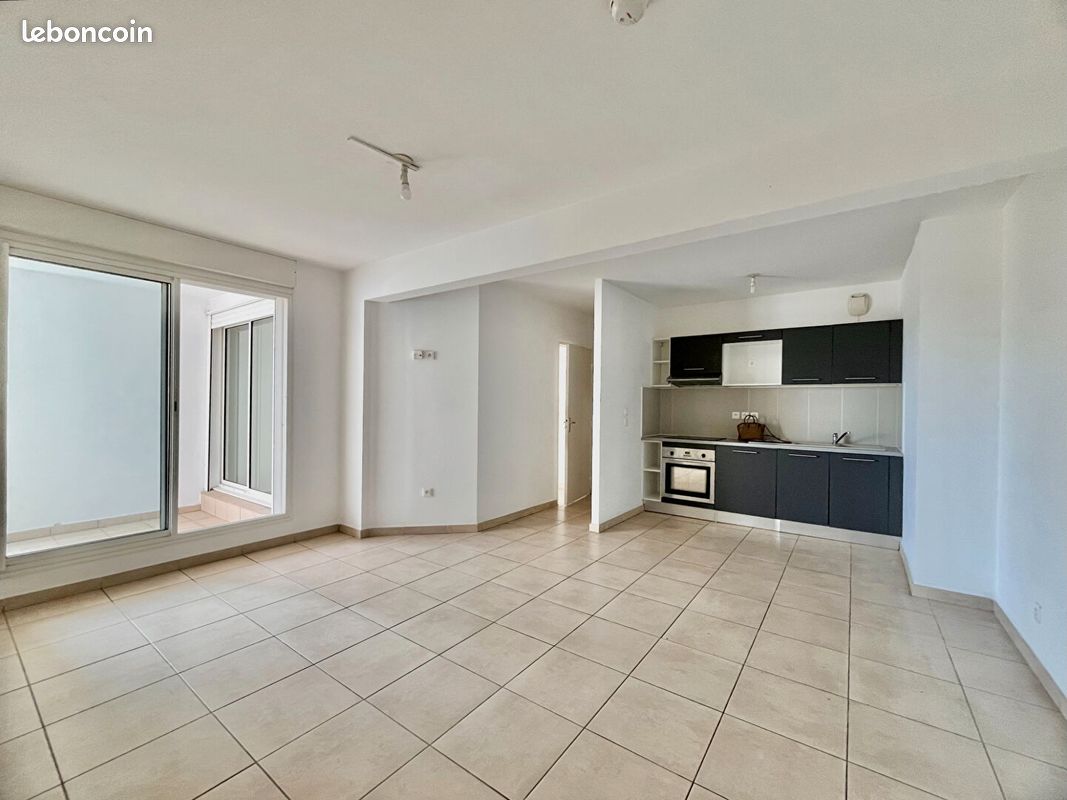 Appartement 3 pièces 60 m² · à La Possession · 60 m² · 215 000 €
