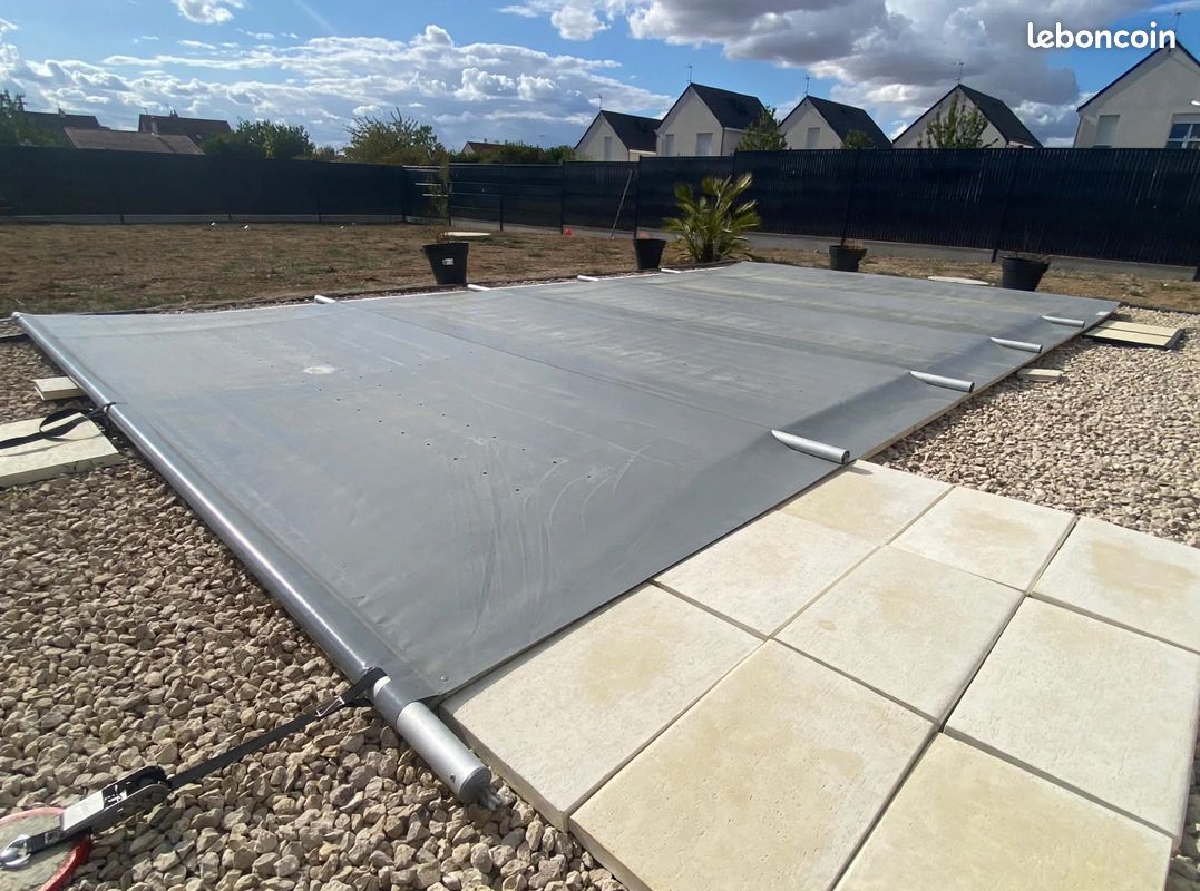 [RÉSERVATION JANVIER] Bâche à barres piscine 6x3 Magiline SAFEtech First NF P90-308 - 1700 -> 890 (image 1)