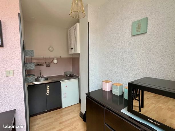 Studio 1 pièce 27 m² — 5