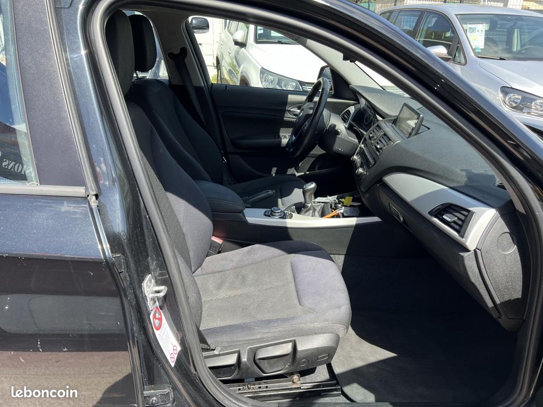 BMW SERIE 1 116d BERLINE F20 Lounge 2.0L 115CV (image 13)