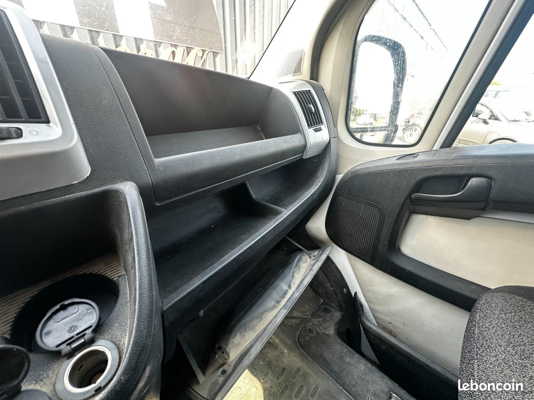 Fiat Ducato Pritsche/Kipper 35 FIAT Ducato 2.3L BENNE GPS TEL ETC...(16 585  HT) (image 33)