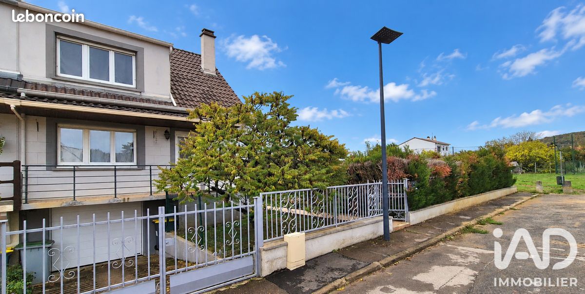 Maison 6 pièces 100 m² · à Fameck · 100 m² · 215 000 €