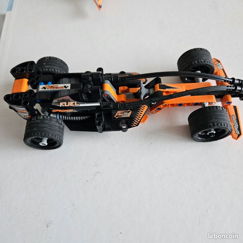 LEGO F1 et avion (image 2)