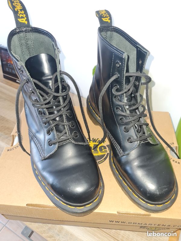 Doc Martens (image 2)