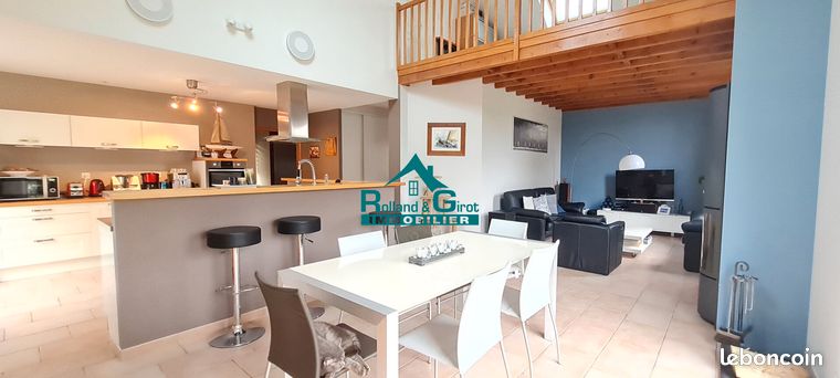Maison 6 pièces 180 m²