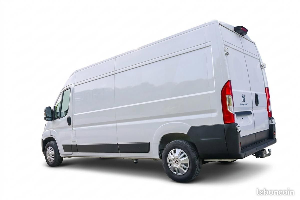 Peugeot BOXER L3H2 2.2 BLUEHDI 165 CV Standard (image 4)