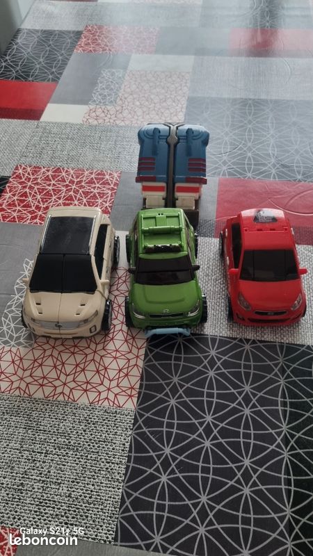 Tobot deltatron transformers voiture robot (image 2)