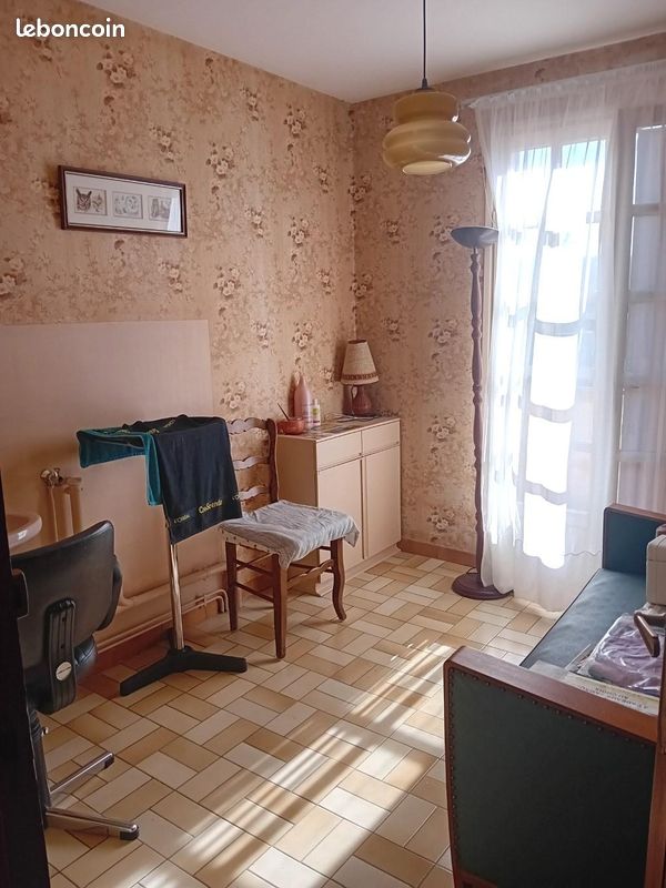 Vente | Maison T6 | 6p | 3ch | 211 m² | Billom | Expo Sud | Terrasse · Balcon (image 16)