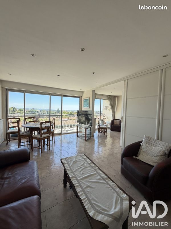 Appartement 2 pièces 70 m² · à Salon-de-Provence · 70 m² · 159 000 €