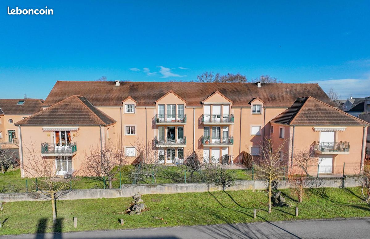 Appartement 2 pièces 64 m² · à Villemandeur · 64 m² · 700 €