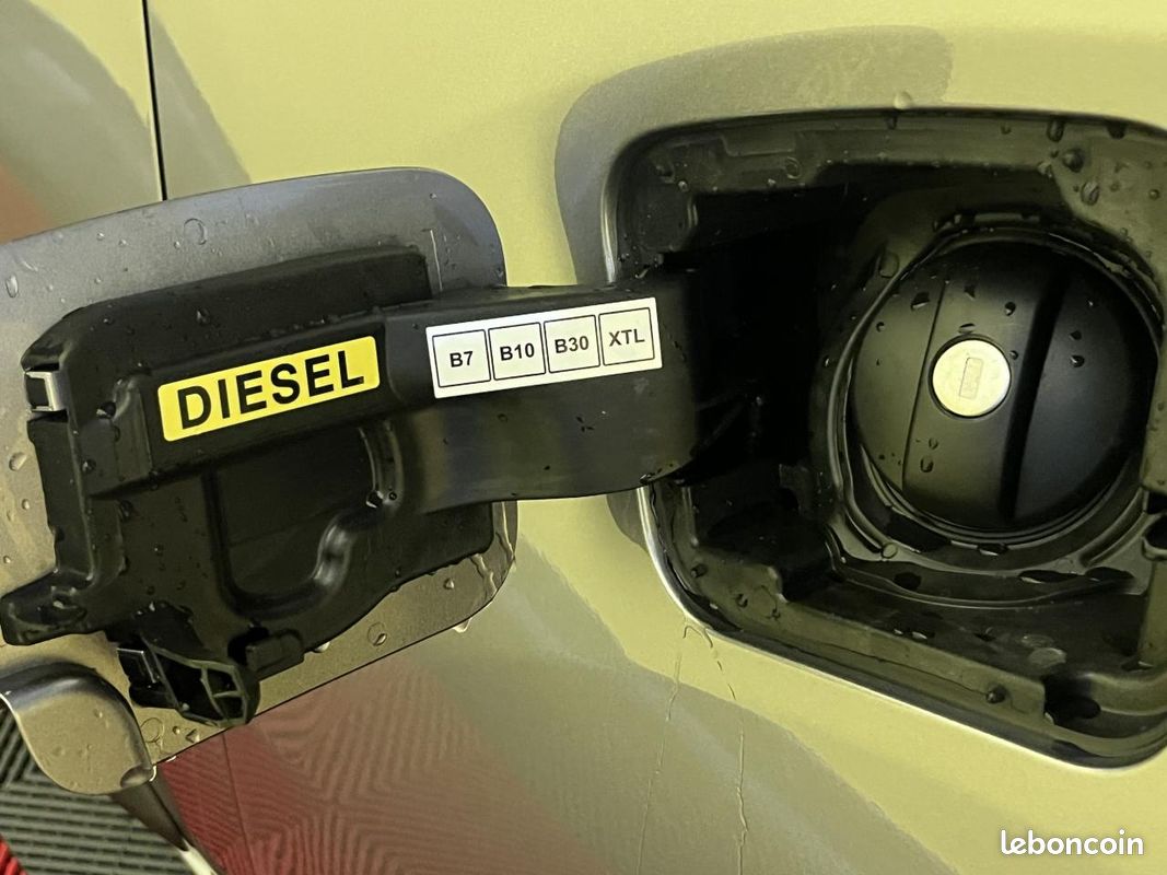 FIAT SCUDO XL COMBI 9 PLACES 2.2 Diesel - 180CV S&S - BV EAT8 NEUF 10KM + ATTELAGE (image 18)