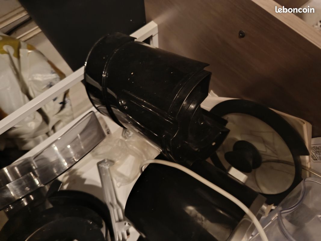 Machine a riz, centrifugeuse, et machine croque monsieur, machine a yaourt (image 1)