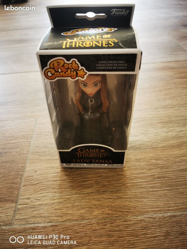 Figurine Lady Sansa (image 1)