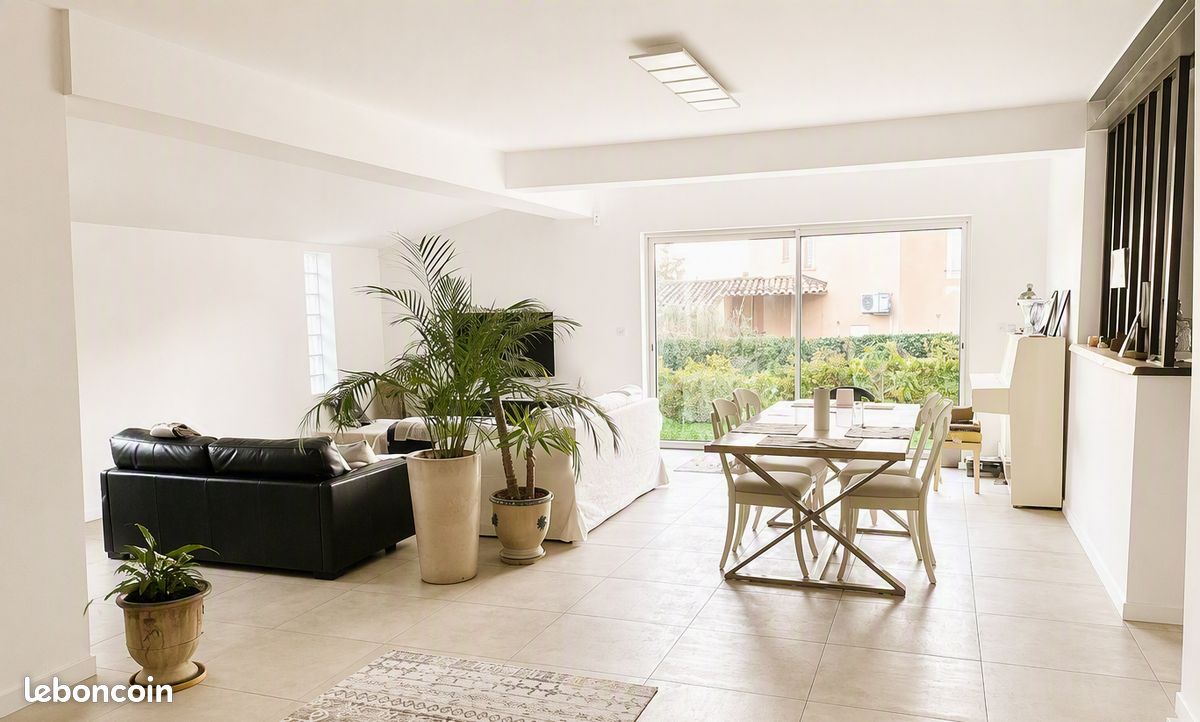 Maison 6 pièces 177 m² · à Venelles · 177 m² · 830 000 €