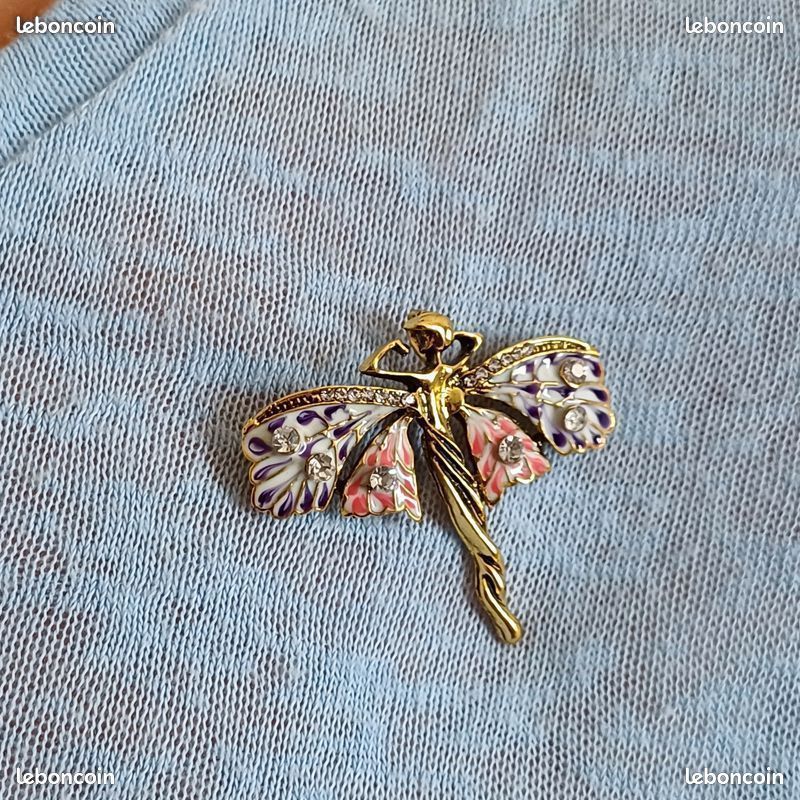 Broche Papillon Vintage - Marque MVX - Occasion - Superbe état