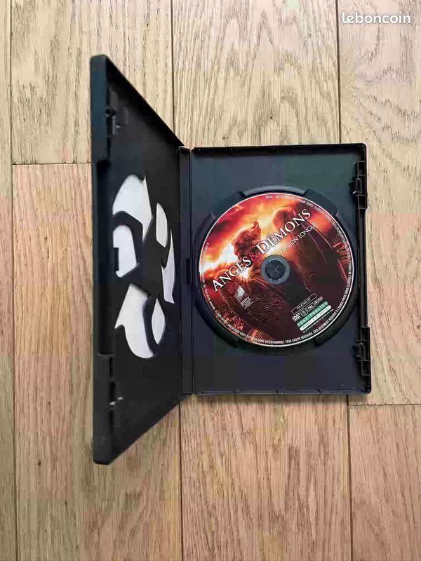 DVD Anges & démons - Tom Hanks - Film de Ron Howard (image 4)