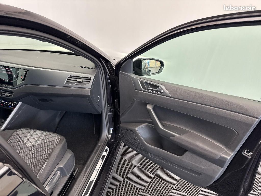 Volkswagen Polo 1.0 TSI 116 S&S DSG7 R-Line Edition (image 19)