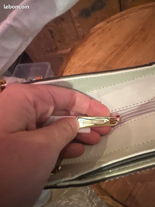 Sac à main Michael Kors neuf (image 7)