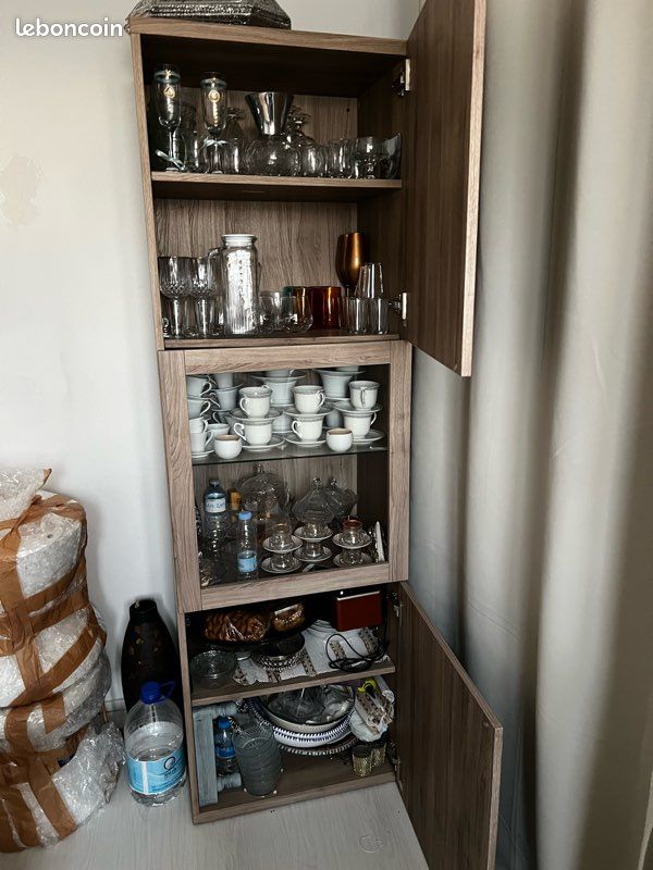 Buffet salon (image 4)