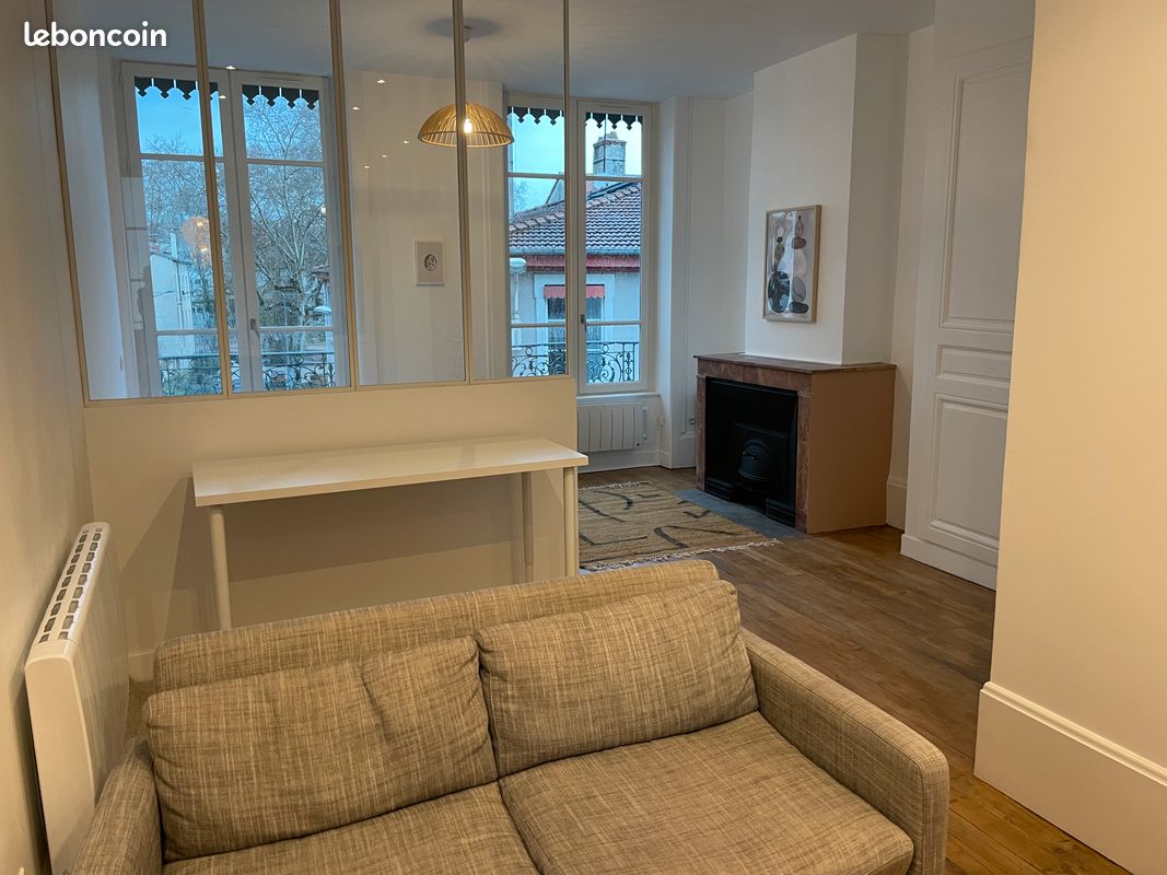Appartement 1 pièce 46 m² · à Lyon · 46 m² · 910 €