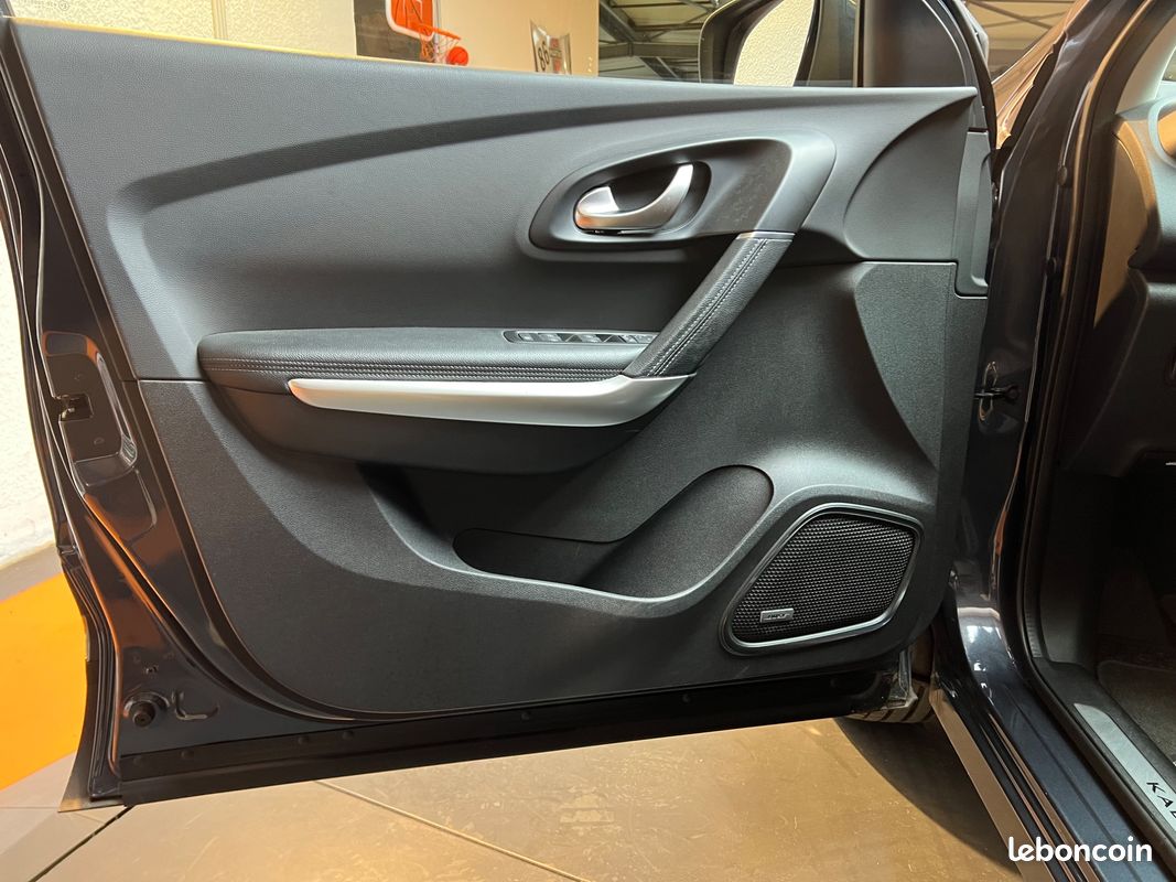 Renault kadjar 1.3 tce 160 intens edc bva / attelage / detecteurs angles morts / applecarplay / bose (image 21)