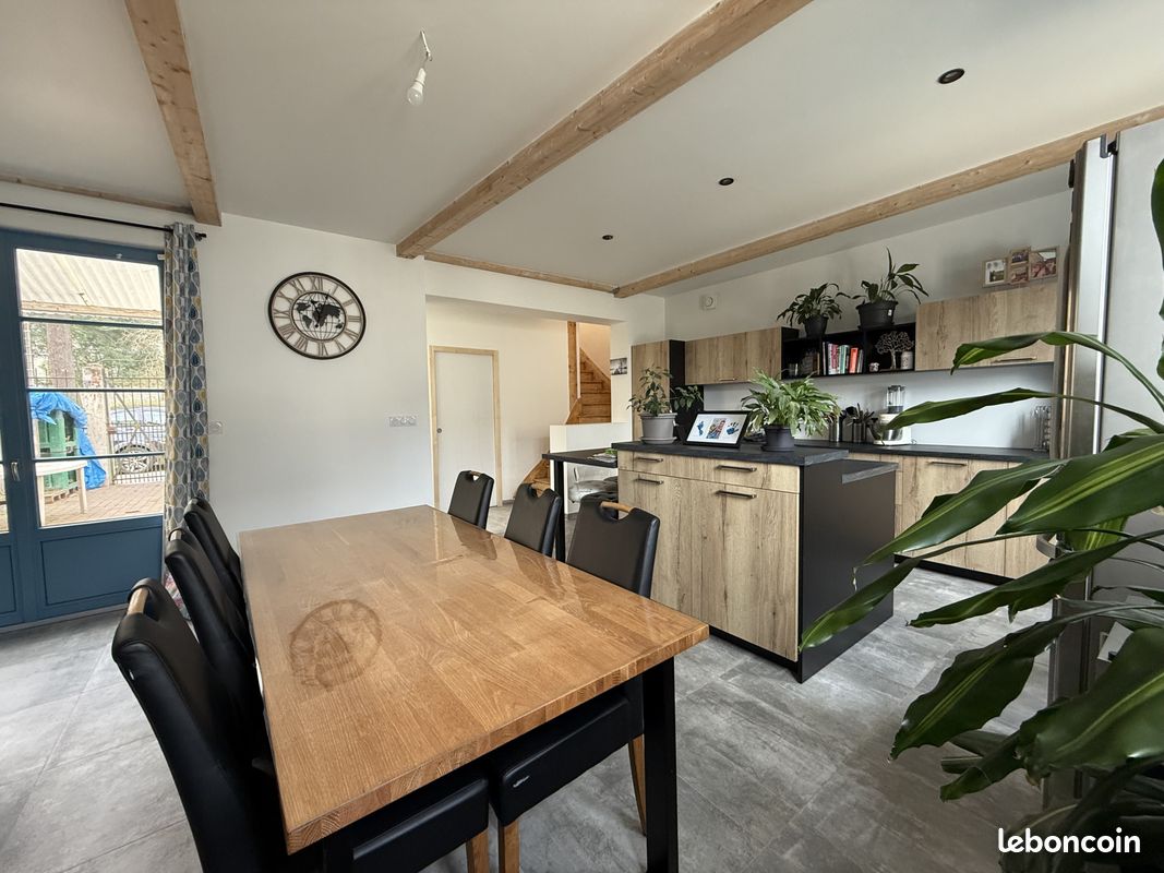 Maison a louer saumur - 5 pièce(s) - 110 m2 - Surfyn