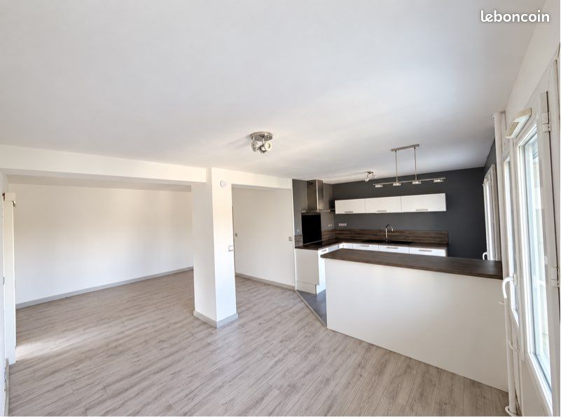Appartement 3 pièces 60 m² · à Saint-Étienne · 60 m² · 750 €/mois