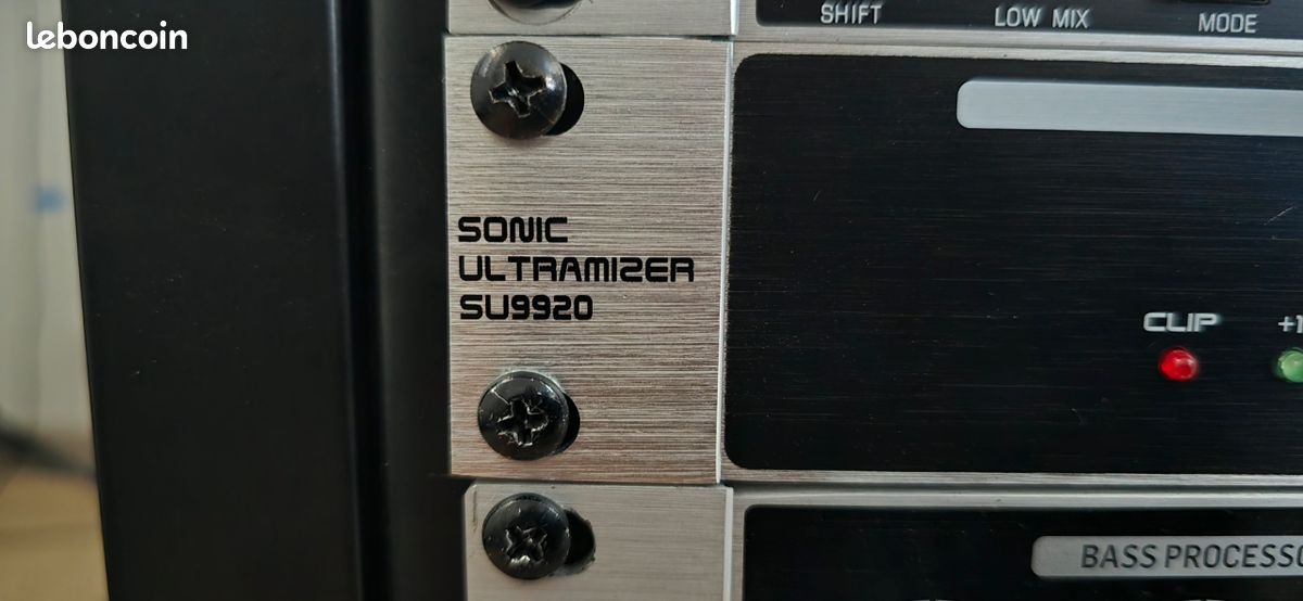 Behringer SU9920 Sonic Ultramizer – Exciter / Enhancer Stéréo Rack 19" – Très bon état (image 3)