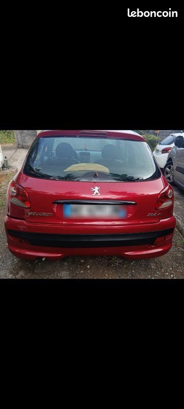 Peugeot 206+ (image 3)