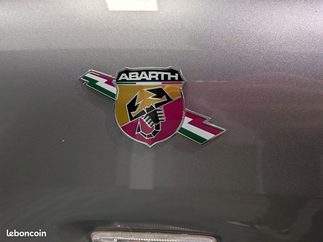 Abarth 124 spider 1.4 170 ch abarth bva garantie (image 9)