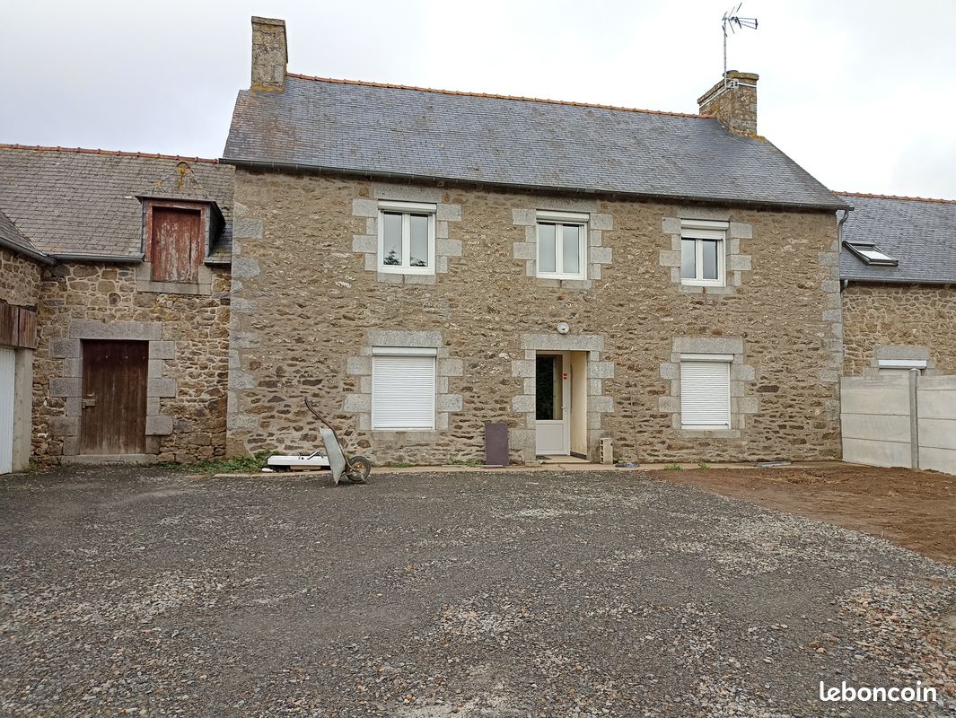Maison 6 pièces 105 m² · à Plénée-Jugon · 105 m² · 900 €/mois