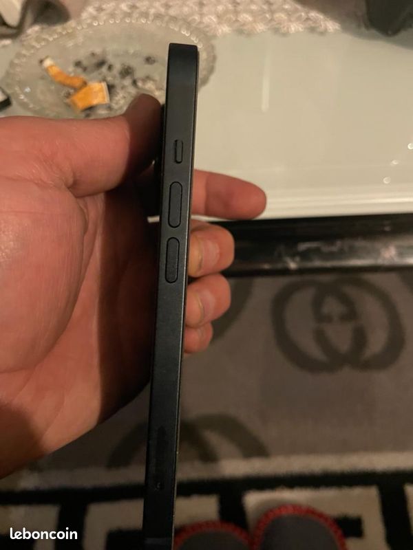 Iphone 14 (image 1)